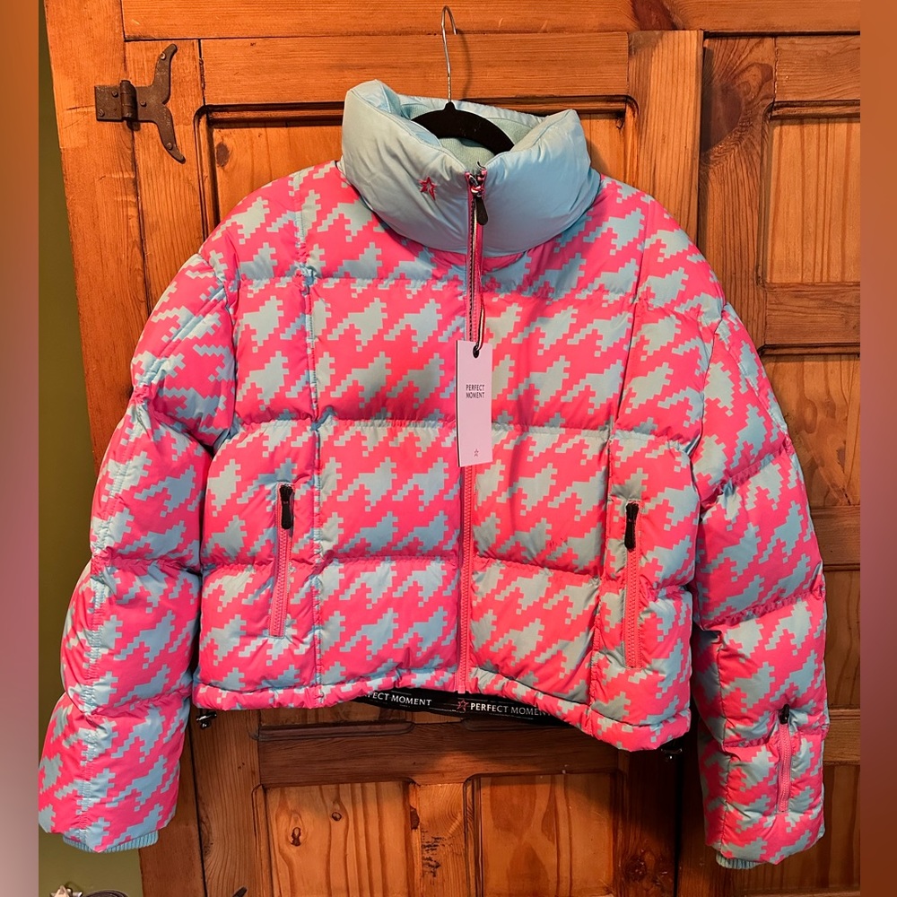 Perfect Moment down jacket size small